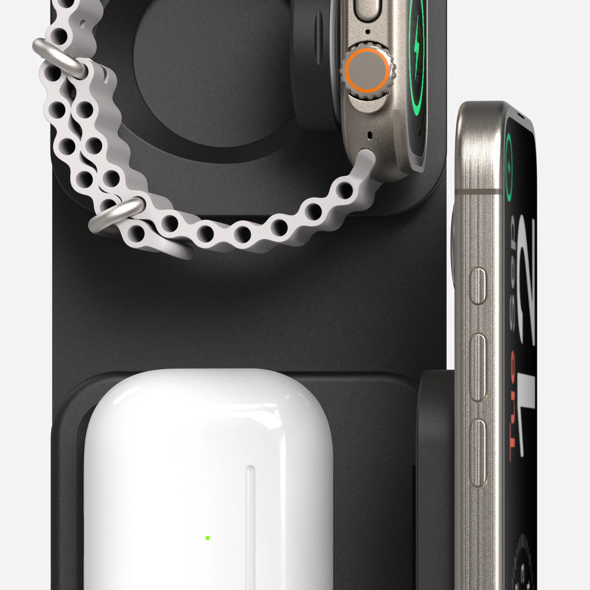 3-in-1 Portable Travel Charger with MagSafe Global Edition - Image 5