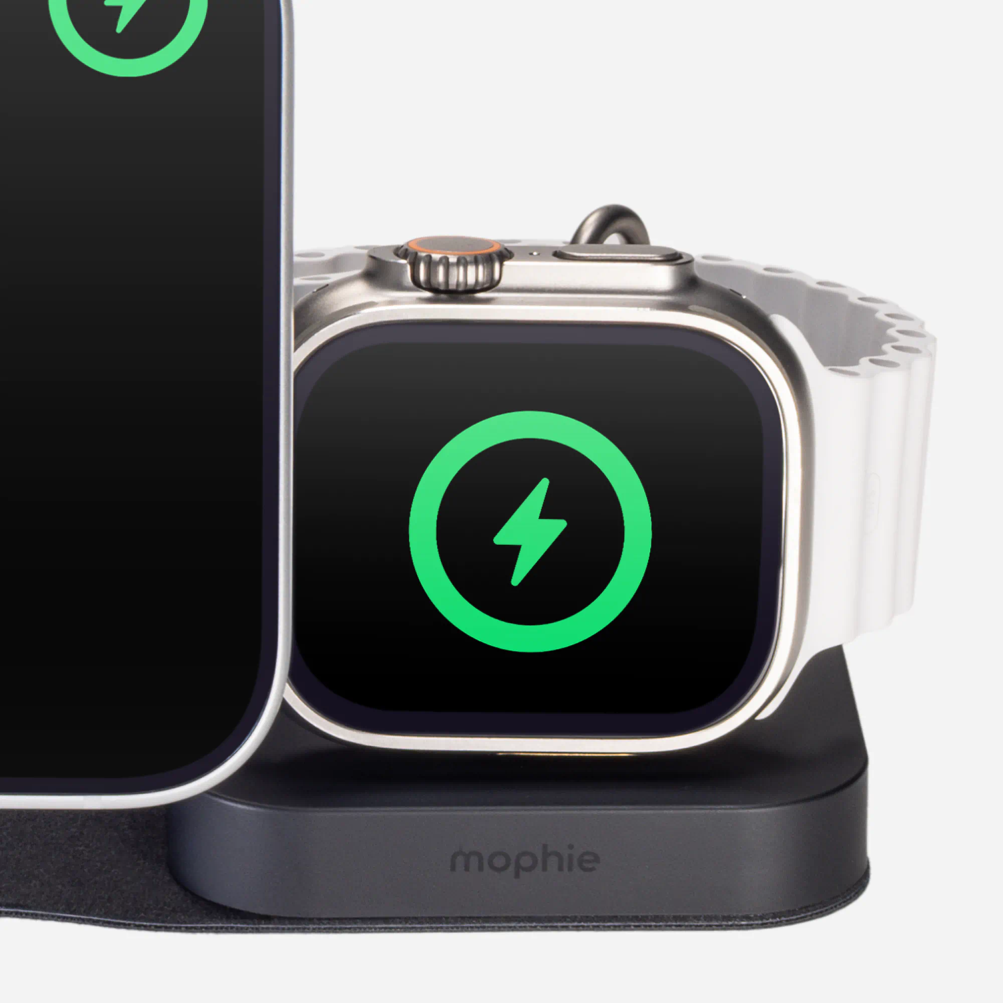 Roam 3-in-1 Travel Charger - Image 10