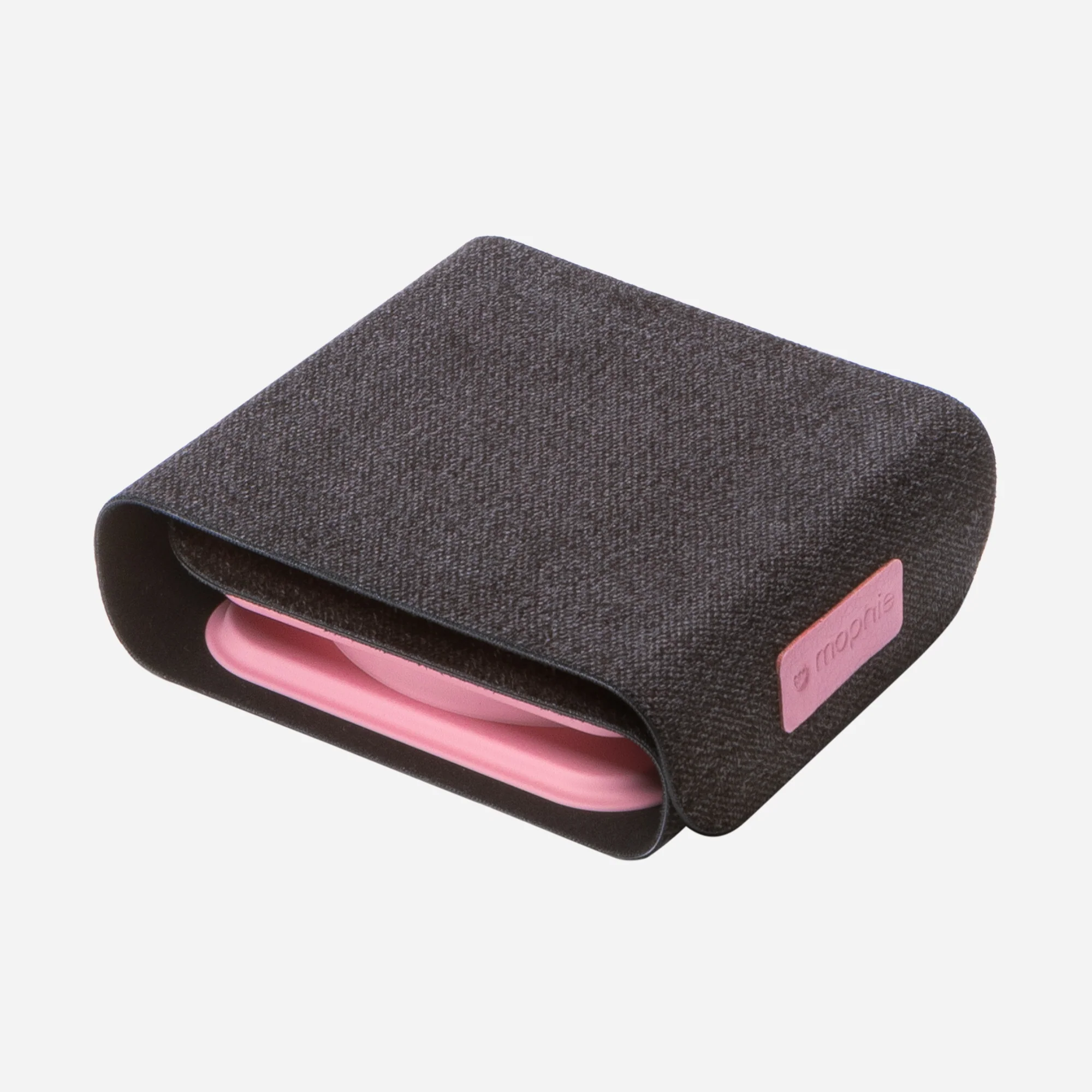 3-in-1 Portable Travel Charger with MagSafe - Limited Edition - Image 4